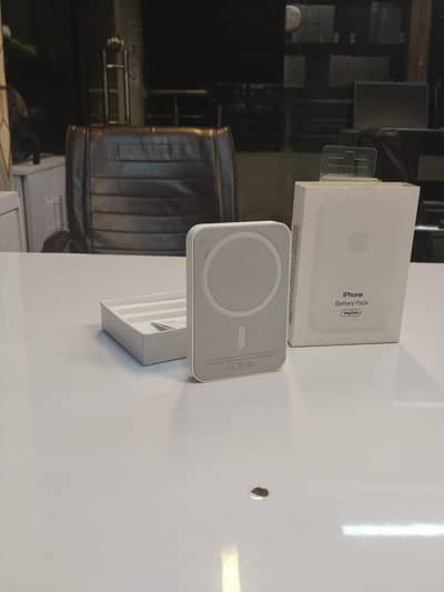 Iphone Wireless Power Bank