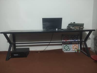 a computer office table