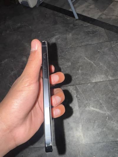 Simple 15 with box and cable