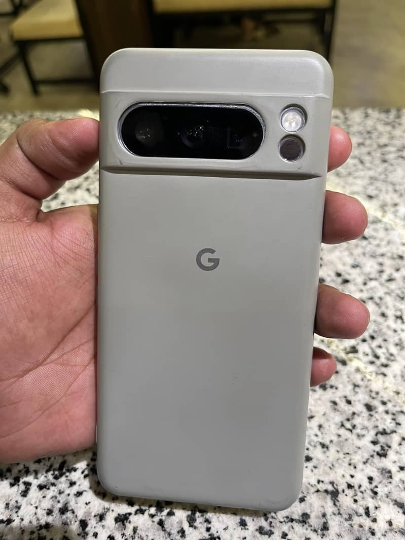 Google pixel 8 pro 10