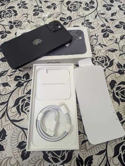 iPhone 13 jv (Under Warranty)