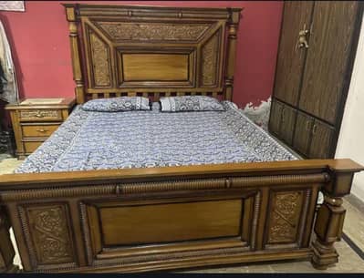 wooden bed king size