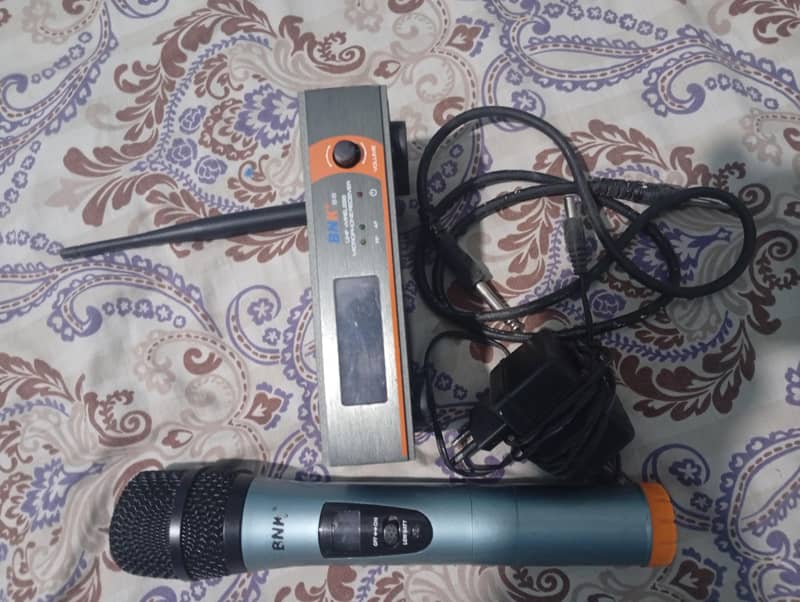 wireless mic BNk 0