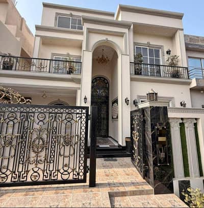 10 Marla Corner House For Rent In Dha Phase 5 Prime Location K Block