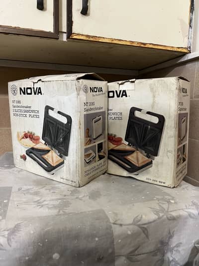 100% Original Branded Sandwich Maker - Damaged Box - Special Price