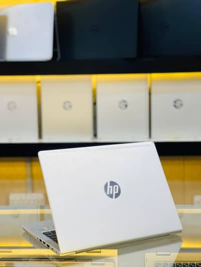 Hp /  probook 430 g7 / i7 10th generation / 8gb ram 256 gb ssd