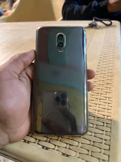 oneplus 6t good mobile best price only 28000 thousand.