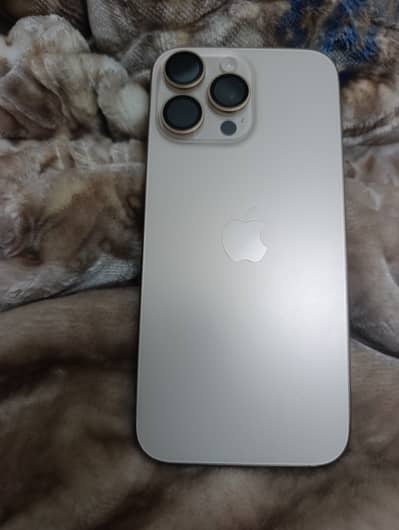 Apple iPhone 16 Pro Max