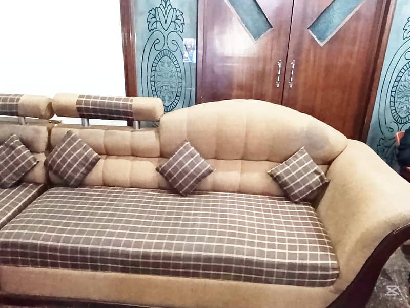 3piece sofa set 1