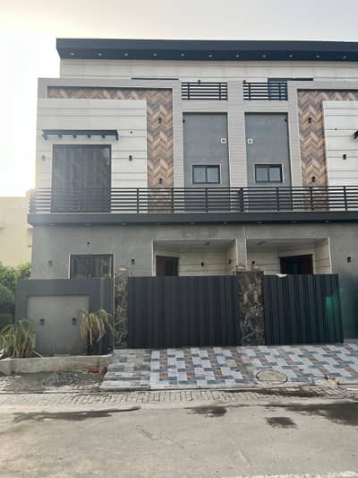 Triple Storey 3 Marla Facing Park House For Sale In Etihad Town Prime Location, Great Investment Block A
