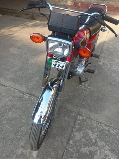 Honda CG 125 model 2016 for urgent sale
