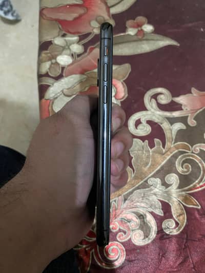 Iphone x 64 gp pta approved