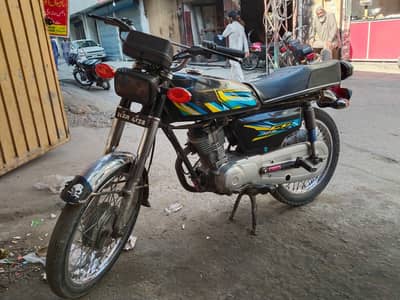 Honda 125 2007 model excellent condition only copy
