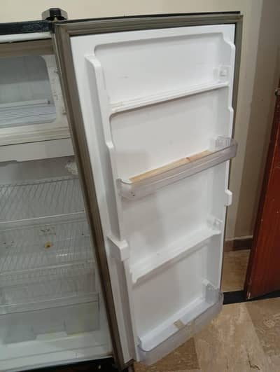 one door refrigerator,,very good condition