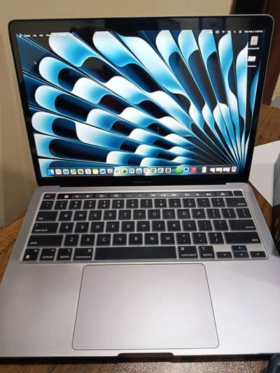 MacBook Pro M1 2020, Urgent Sale, 13 inches, Pin-pack