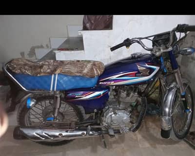 9/10 condition honda 125 for sale