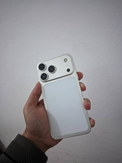 iphone XR converted to iphone 17 pro