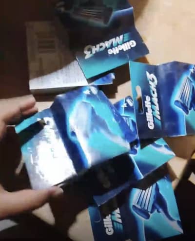 Gillette mach 3 quantity available