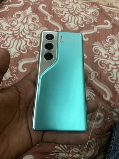 Tecno Camon 40 pro