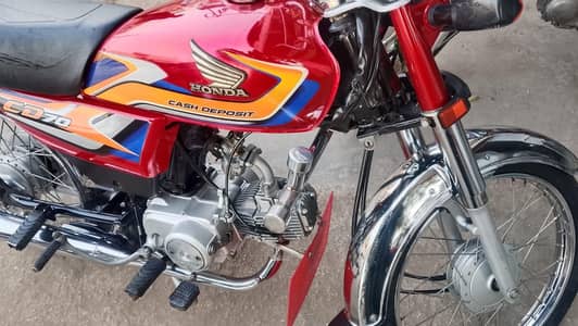 CD 70 25 model 10/10 condition