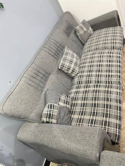 Seater sofa set with table