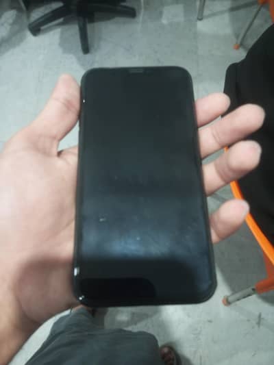 I phone 11 pro 10/10 condition factory unlock