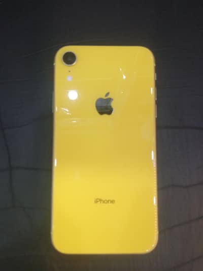 Iphone XR For Sell Yellow  Color
