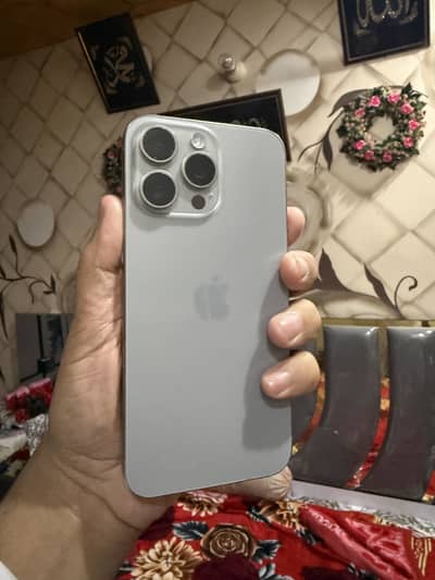 Iphone 15 pro max natural titanium pta approved