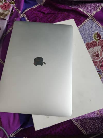 Macbook Air M1 8 256