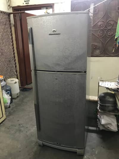 Dawlance  fridgh sale urgent