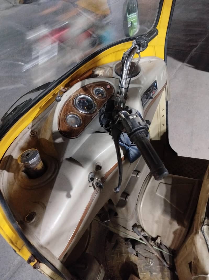 auto loader rickshaw 4