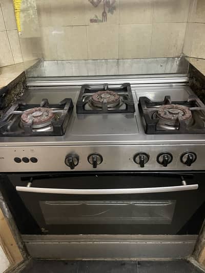 3 Burner Nasgas Cooking Range Available for Sale