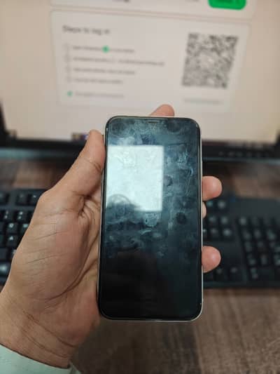 iPhone 11 all ok (03164166718)storage(128GB)