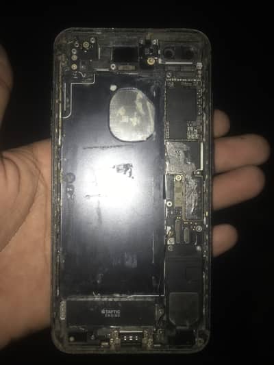 I phone 7 puls only board 32 gb baypass hai