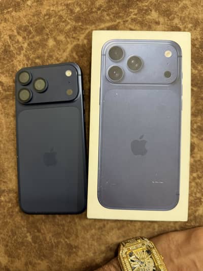 I phone 17pro max hk model factory unlock