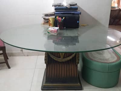 dinning table with heavy glass top