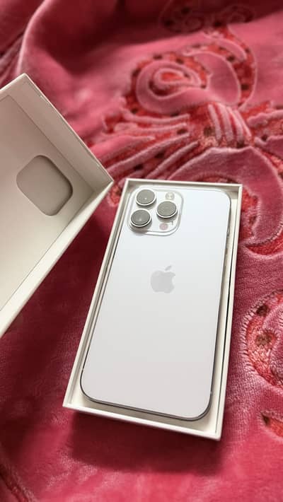 Apple iPhone 14 Pro Max