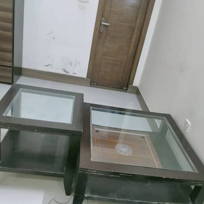 center table with 2 side tables
