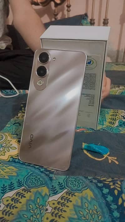 vivo y04 for sale condition 10 by 10