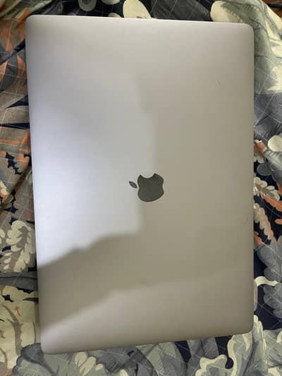 Macbook pro 2019 16" i9 32/512 4gb