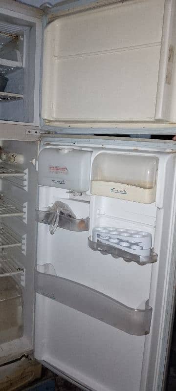 Fridge 0