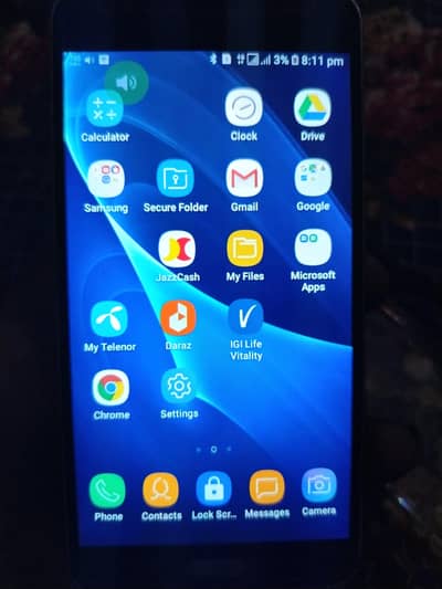 Samsung j7 6 2GB RAM 16GB ROM all okay front camera blur