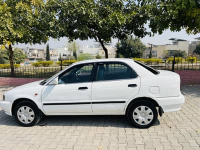 Suzuki Baleno