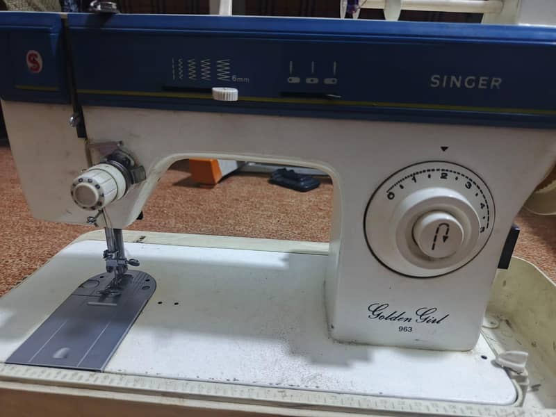 singer Machine 2