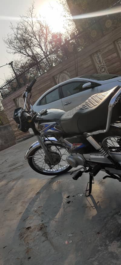 Honda CD 125. good condition