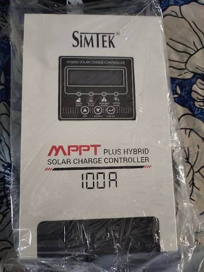 SIMTEK solar charger Controller 100A