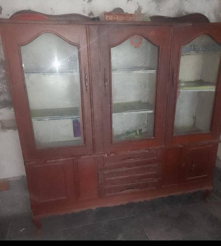 Complete Bed , Dressing , Table 4