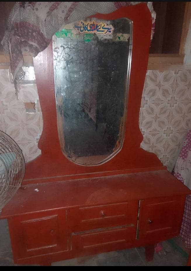 Complete Bed , Dressing , Table 5