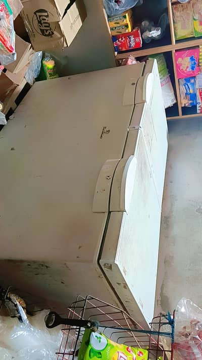 Dawlance Inverter Deep Freezer medium 10/10