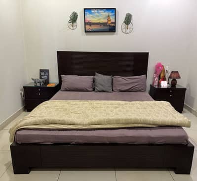 Queen bed Set